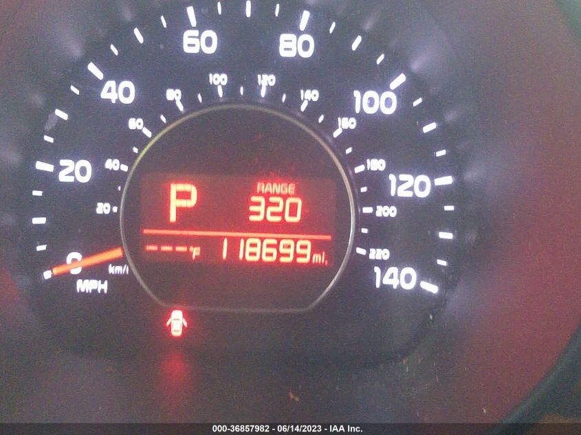2014 KIA SOUL + - KNDJP3A50E7079454