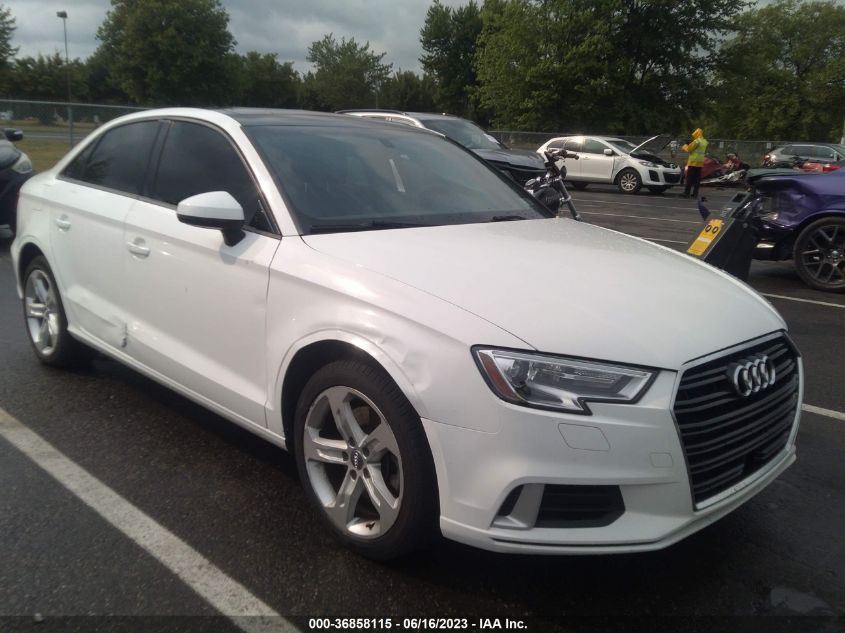 2018 AUDI A3 SEDAN PREMIUM/TECH PREMIUM - WAUAUHFF4J1008579