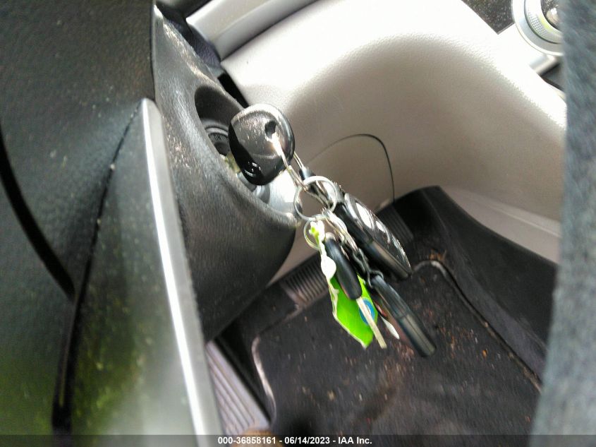 2019 HYUNDAI ELANTRA SE - 5NPD74LF9KH492537