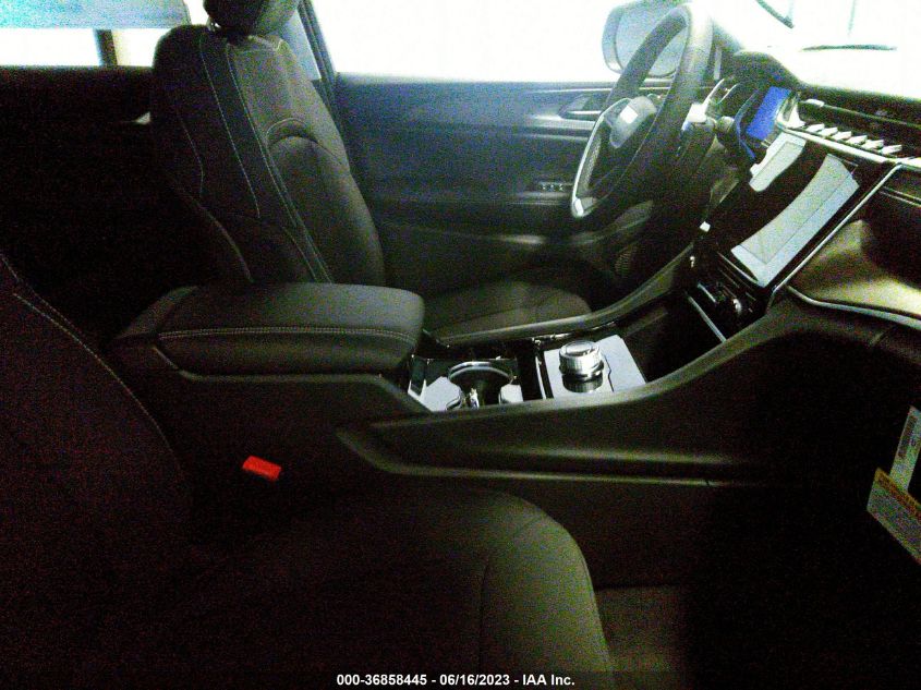 2023 JEEP GRAND CHEROKEE LAREDO - 1C4RJHAG9PC640697