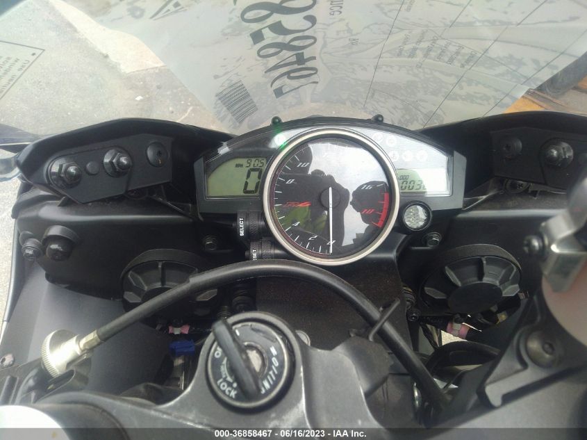 2016 YAMAHA YZFR6 JYARJ16E3GA034706