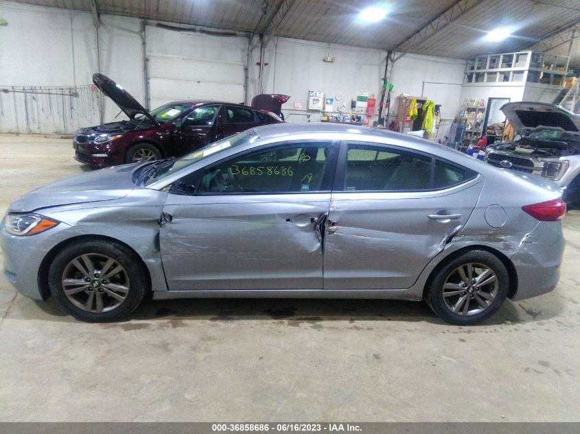 2017 HYUNDAI ELANTRA SE - 5NPD84LF6HH003792