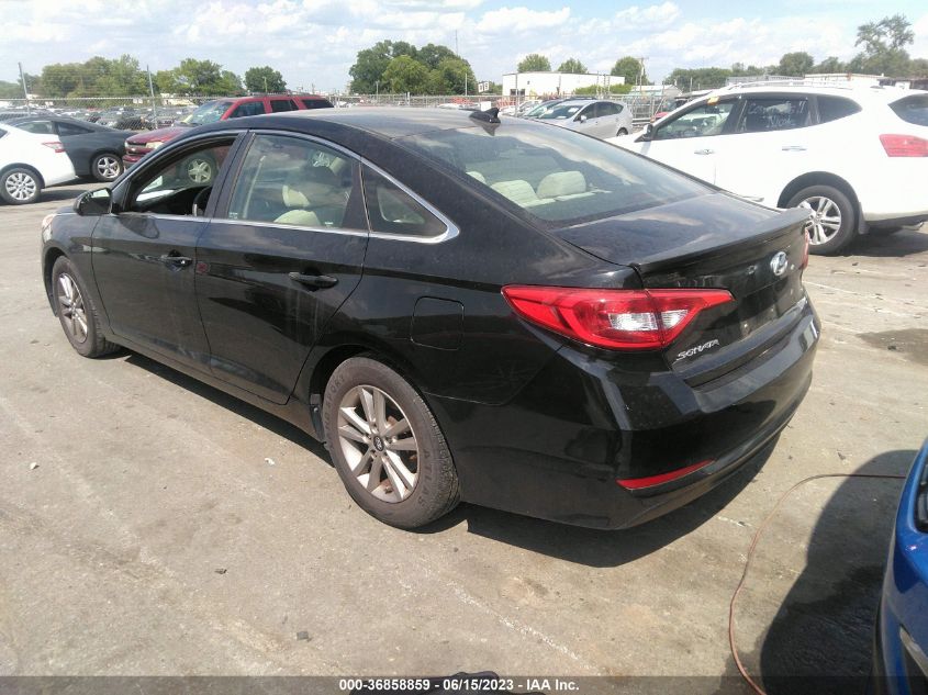 2015 HYUNDAI SONATA 2.4L SE - 5NPE24AF3FH157267