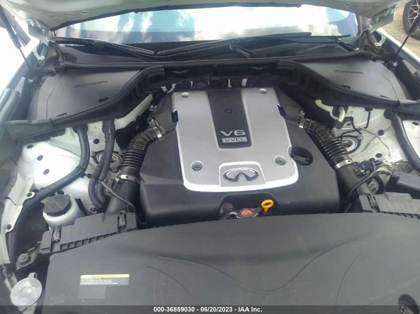 2018 INFINITI Q70L 3.7 LUXE JN1BY1PR6JM370555