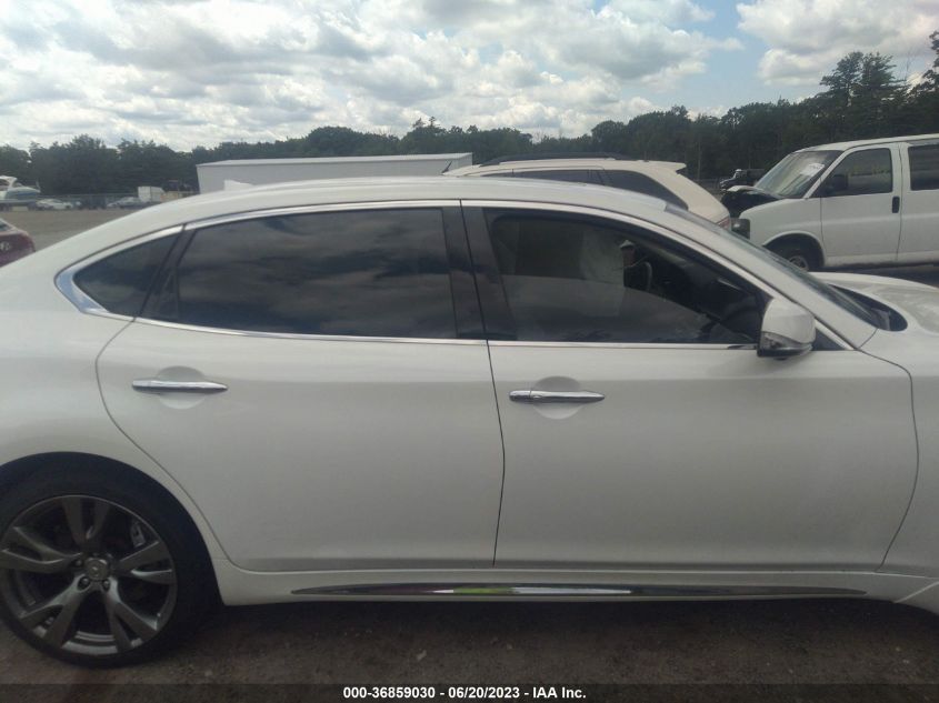 2018 INFINITI Q70L 3.7 LUXE JN1BY1PR6JM370555