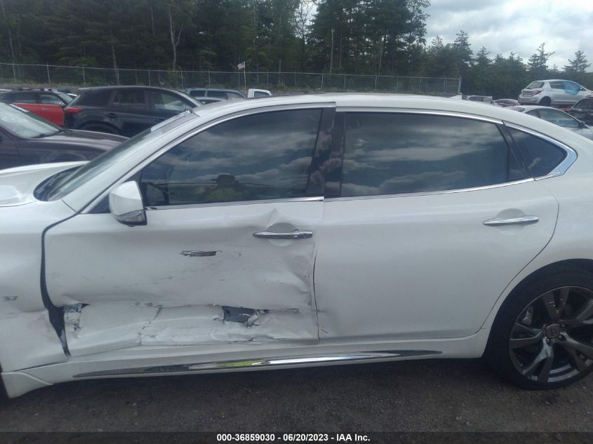 2018 INFINITI Q70L 3.7 LUXE JN1BY1PR6JM370555