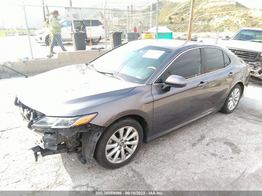 2019 TOYOTA CAMRY LE/SE/XLE/L - 4T1B11HK6KU853060