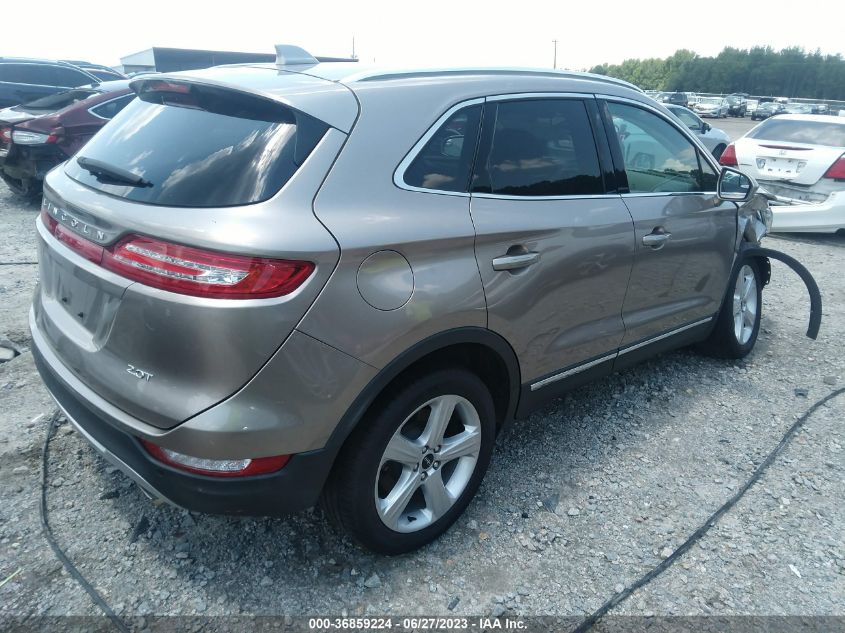 2018 LINCOLN MKC PREMIERE - 5LMCJ1C92JUL20448