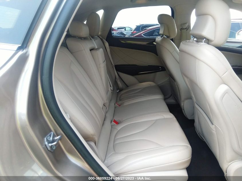 2018 LINCOLN MKC PREMIERE - 5LMCJ1C92JUL20448