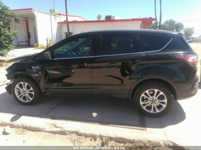 2017 FORD ESCAPE SE - 1FMCU0GD1HUA82766