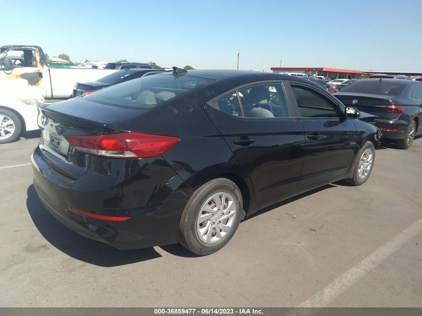 VIN KMHD74LF5HU207102 2017 HYUNDAI ELANTRA SE