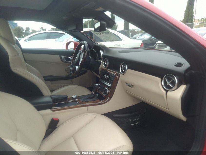 2014 MERCEDES-BENZ SLK-CLASS SLK 250 - WDDPK4HA0EF081511