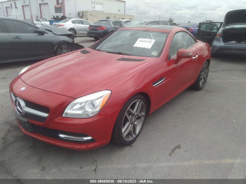 2014 MERCEDES-BENZ SLK-CLASS SLK 250 - WDDPK4HA0EF081511