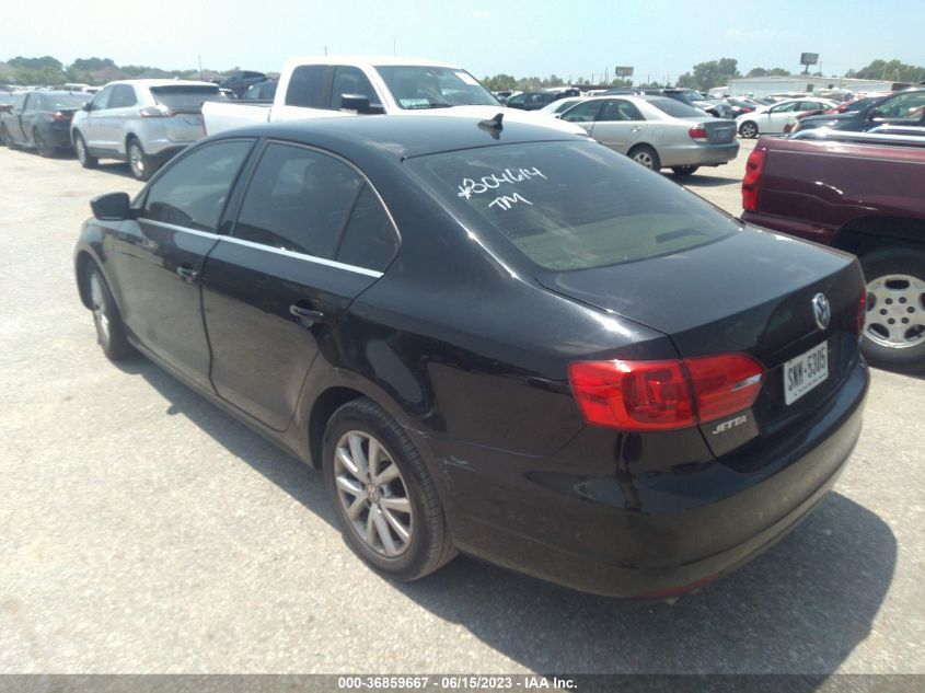 2013 VOLKSWAGEN JETTA SEDAN SE W/CONVENIENCE - 3VWDX7AJ1DM304614