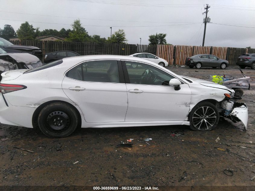 2018 TOYOTA CAMRY LE/SE/XLE/L - JTNB11HK8J3034796