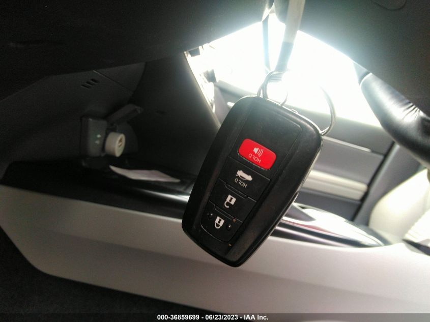 2018 TOYOTA CAMRY LE/SE/XLE/L - JTNB11HK8J3034796