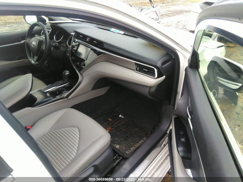 2018 TOYOTA CAMRY LE/SE/XLE/L - JTNB11HK8J3034796