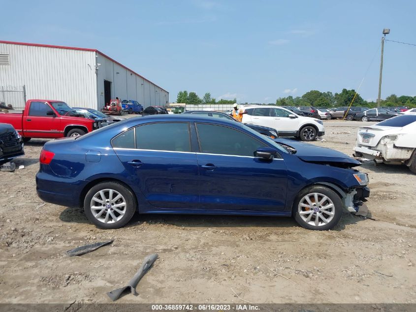 2014 VOLKSWAGEN JETTA SEDAN SE W/CONNECTIVITY - 3VWD17AJ2EM241252