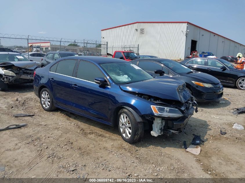 2014 VOLKSWAGEN JETTA SEDAN SE W/CONNECTIVITY - 3VWD17AJ2EM241252