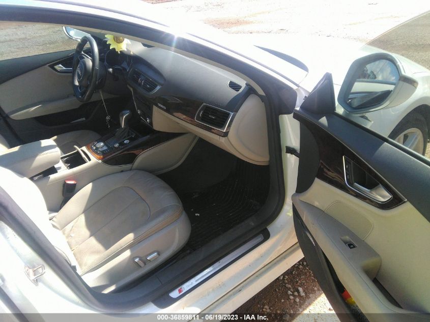 2017 AUDI A7 PREMIUM PLUS - WAUW2AFC6HN069086