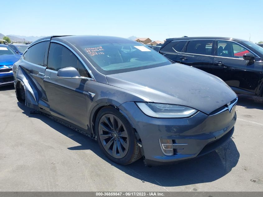 5YJXCBE20JF090524 TESLA MODEL X 75D/100D/P100D 2018