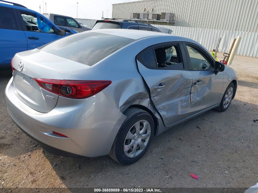 2018 MAZDA MAZDA3 4-DOOR SPORT - 3MZBN1U76JM191054