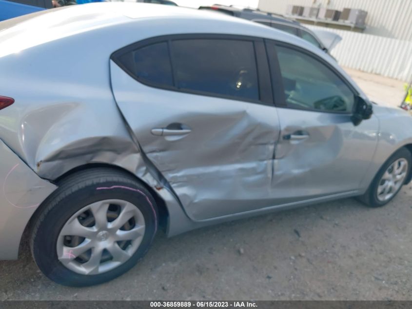 2018 MAZDA MAZDA3 4-DOOR SPORT - 3MZBN1U76JM191054