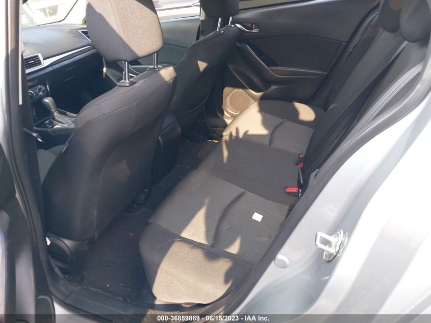 2018 MAZDA MAZDA3 4-DOOR SPORT - 3MZBN1U76JM191054
