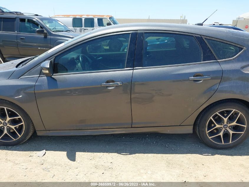 2016 FORD FOCUS SE - 1FADP3K26GL229844