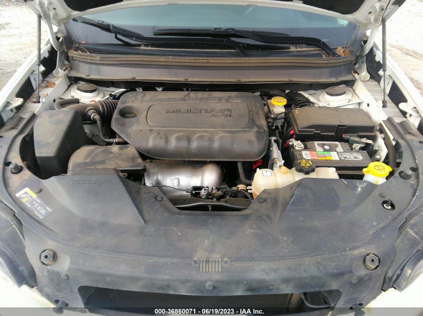 2019 JEEP CHEROKEE LATITUDE - 1C4PJLCB3KD488236
