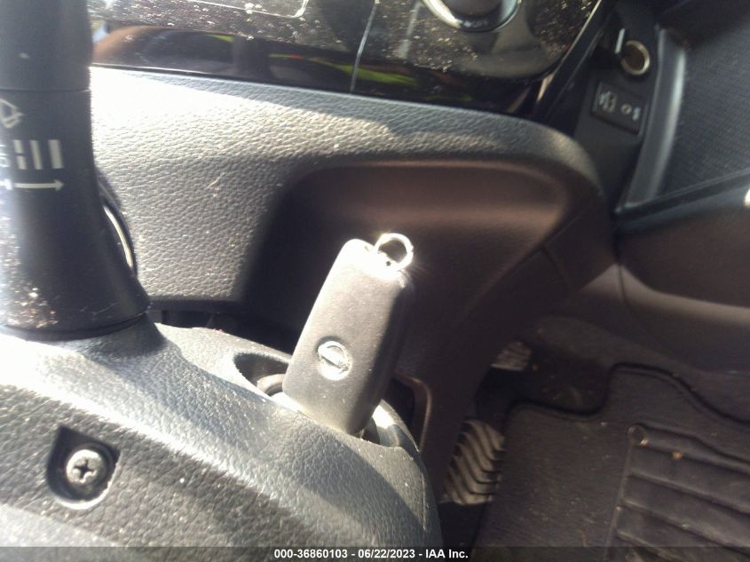 2017 NISSAN ROGUE S - KNMAT2MT0HP595303
