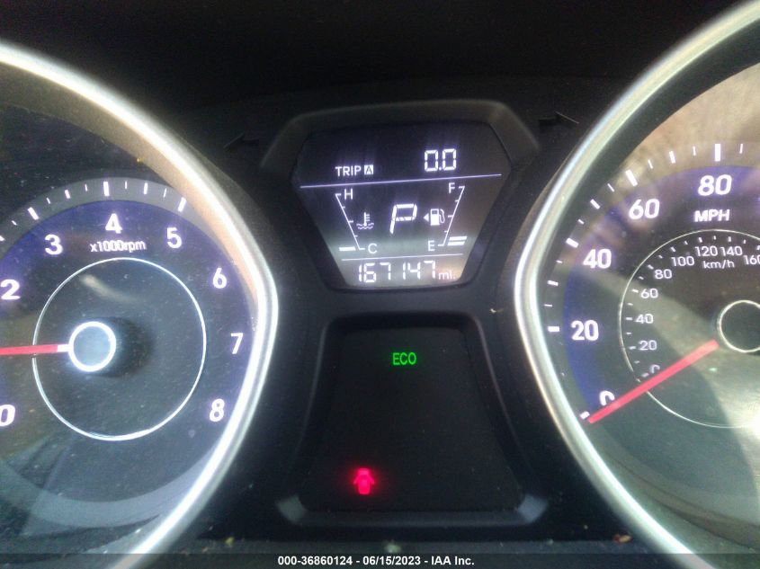 2015 HYUNDAI ELANTRA SE - 5NPDH4AE4FH650439