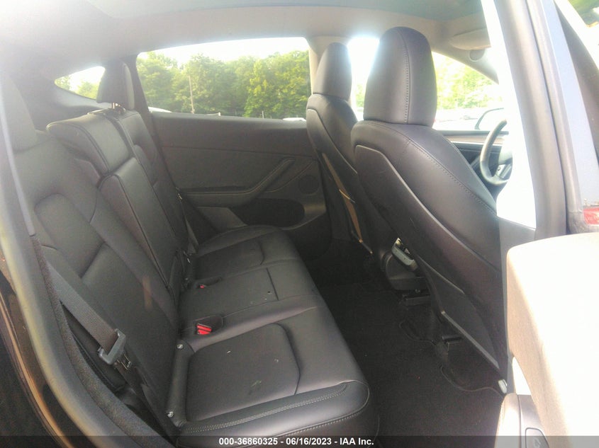 VIN 7SAYGDEE3PA082697 2023 TESLA MODEL Y LONG RANGE
