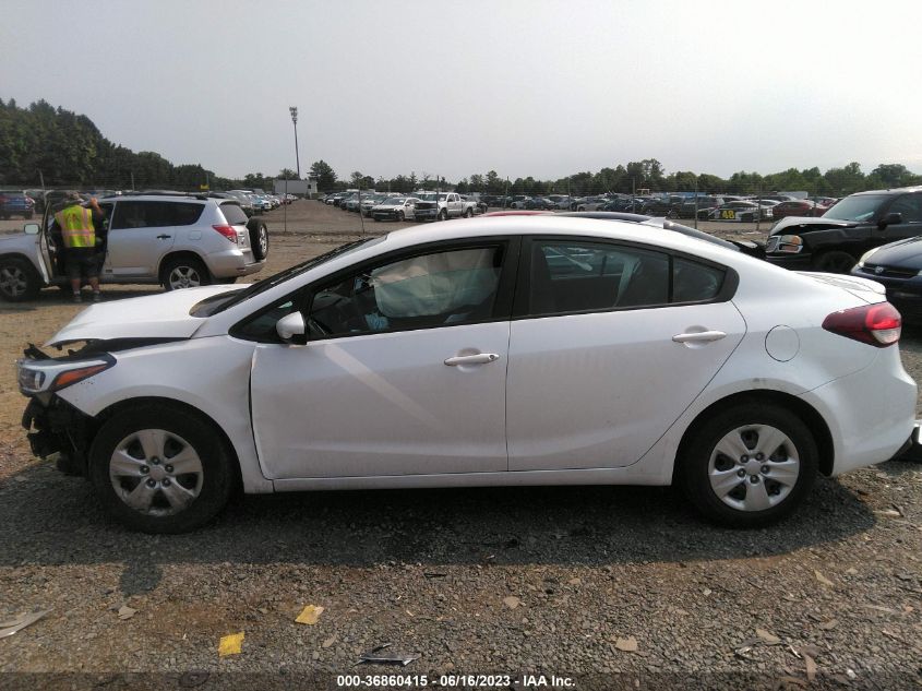 2017 KIA FORTE LX - 3KPFL4A70HE059377