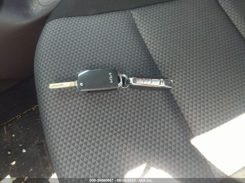 2022 KIA SOUL LX - KNDJ23AU3N7820914
