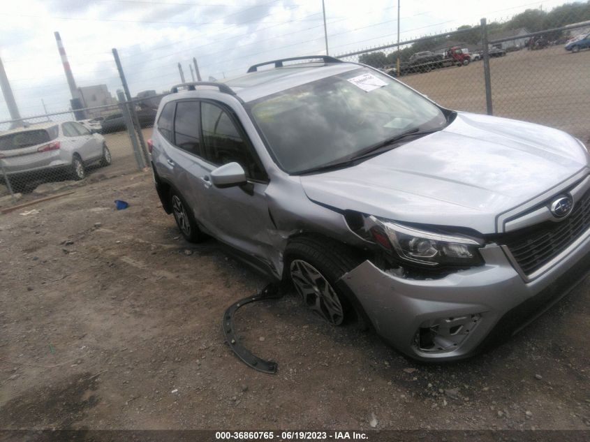 2020 SUBARU FORESTER PREMIUM - JF2SKAJC5LH432267
