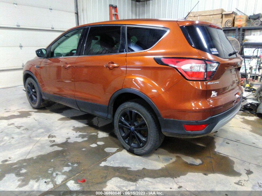 2017 FORD ESCAPE SE - 1FMCU9GD5HUC50462