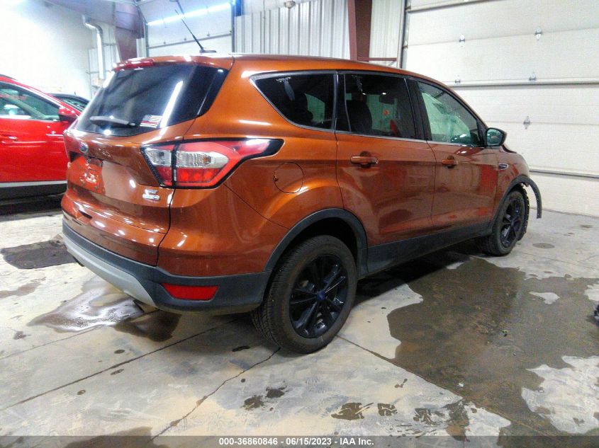 2017 FORD ESCAPE SE - 1FMCU9GD5HUC50462