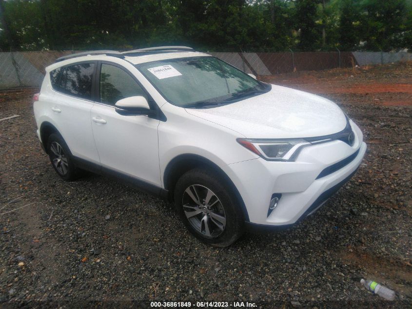 2017 TOYOTA RAV4 XLE - JTMWFREVXHJ102557