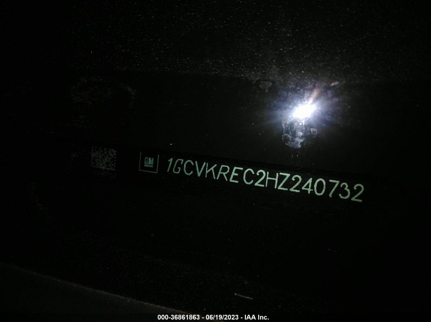 2017 CHEVROLET SILVERADO 1500 LT - 1GCVKREC2HZ240732