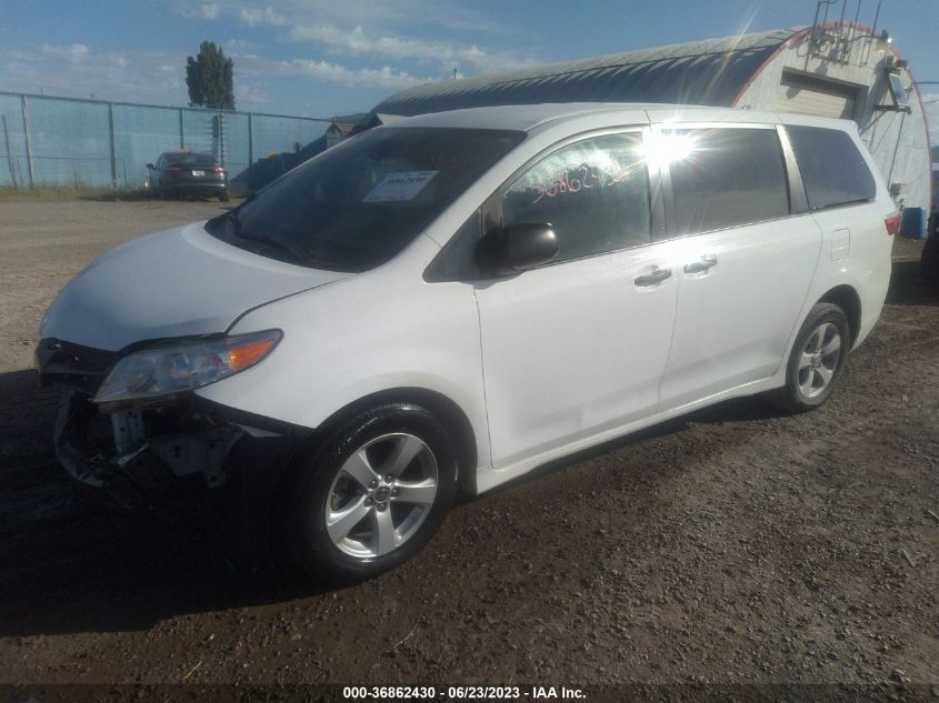 5TDZZ3DC5LS072381 2020 TOYOTA SIENNA, photo no. 2