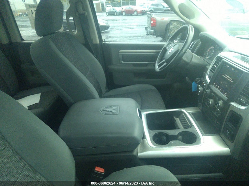 VIN 1C6RR7GG0JS247704 2018 RAM 1500 BIG HORN