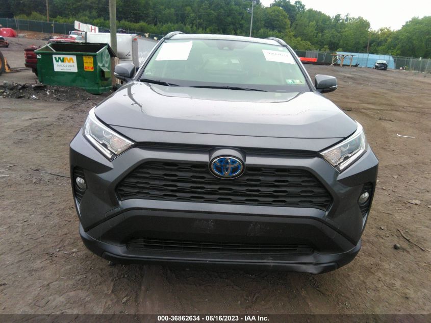 2021 TOYOTA RAV4 HYBRID XLE - JTMRWRFV8MD127994