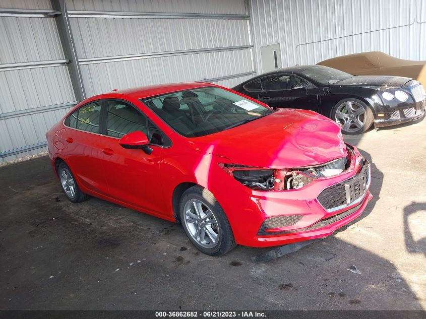 2018 CHEVROLET CRUZE LT - 1G1BE5SM3J7181135