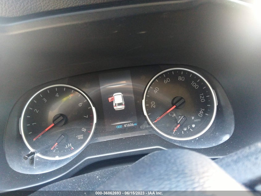 VIN 2T3H1RFV9KW053107 2019 TOYOTA RAV4 LE