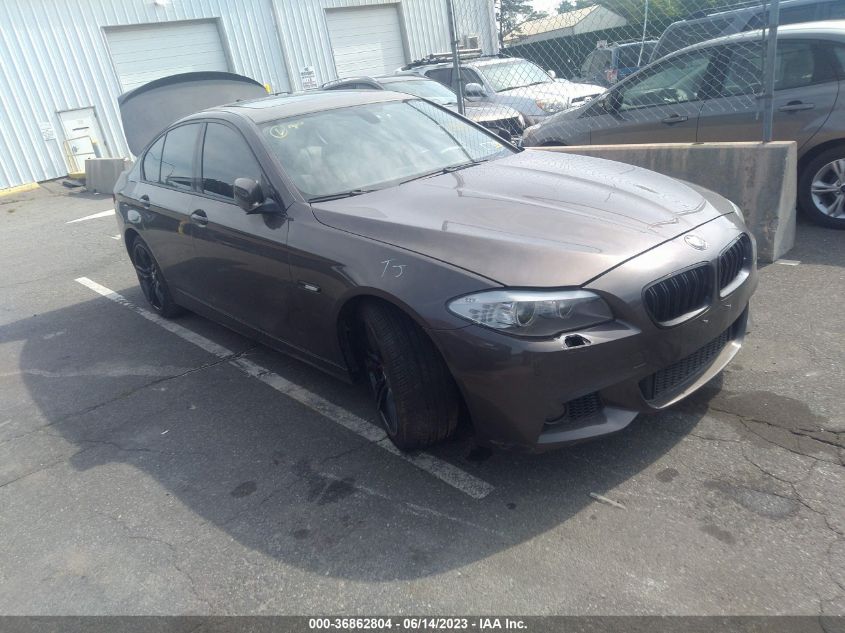 2013 BMW 5 SERIES 535I XDRIVE - WBAFU7C50DDU73441