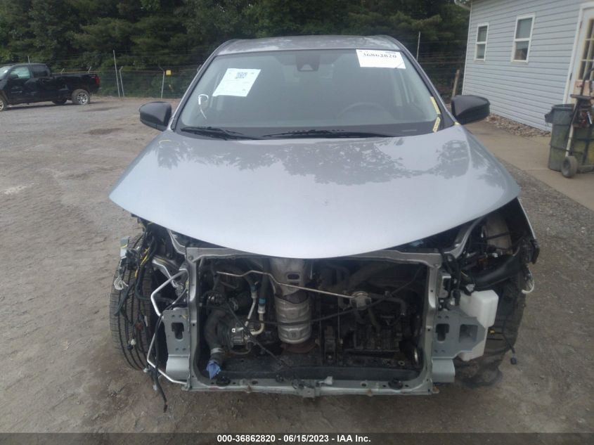 2018 TOYOTA RAV4 LE - JTMBFREV3JJ222575