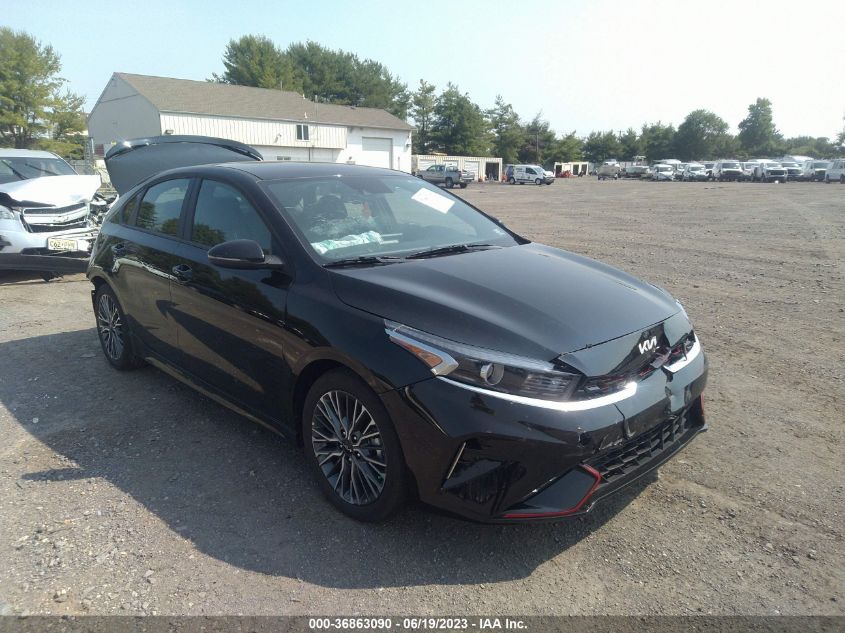 3KPF54AD7PE546140 Kia Forte GT-LINE