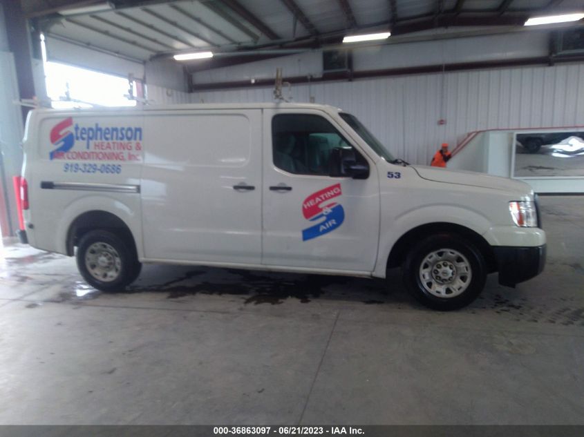 2016 NISSAN NV SV 1N6BF0KYXGN810045