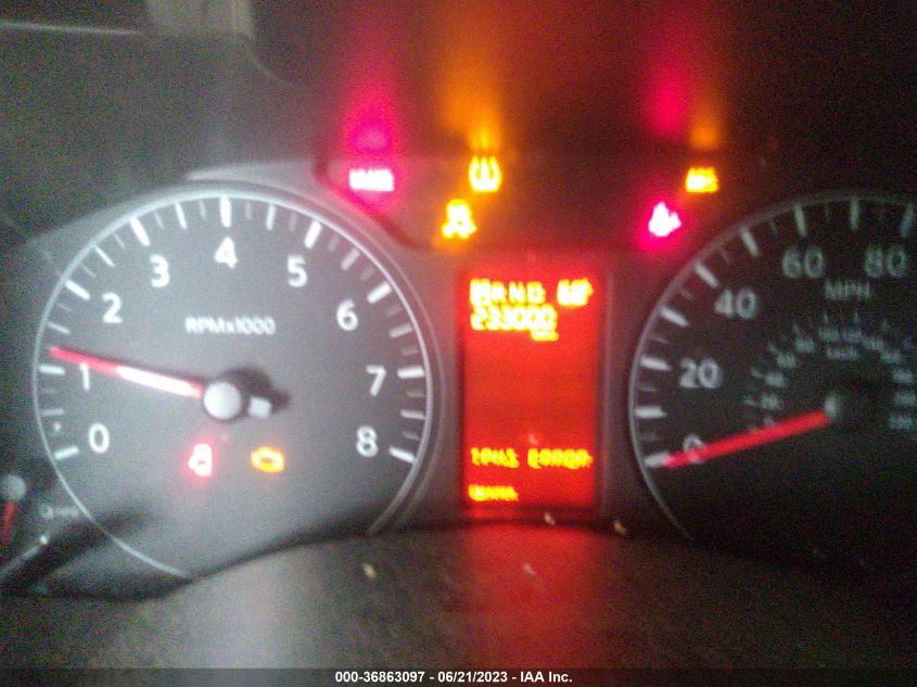 2016 NISSAN NV SV 1N6BF0KYXGN810045